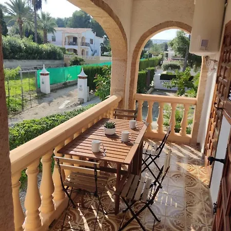Holiday home Casa Del Platan *
